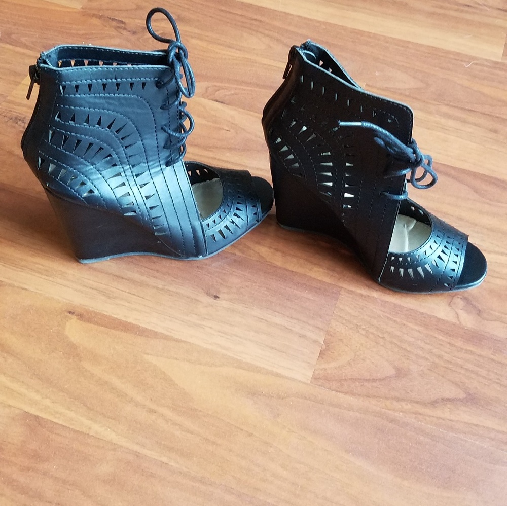 Black lace up wedges